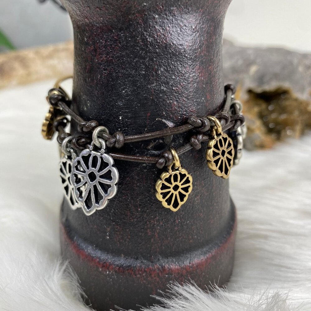 Lucky You Brown Leather Flower Leaf Charm Bracelet Clip 6.5"